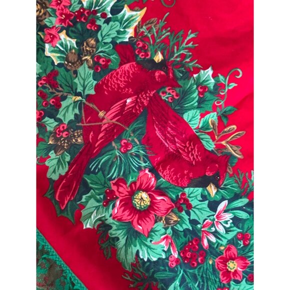 Quilted Christmas Tree Skirt/ Round Table Cloth Cardinals & Holly Wreath - Picture 3 of 9